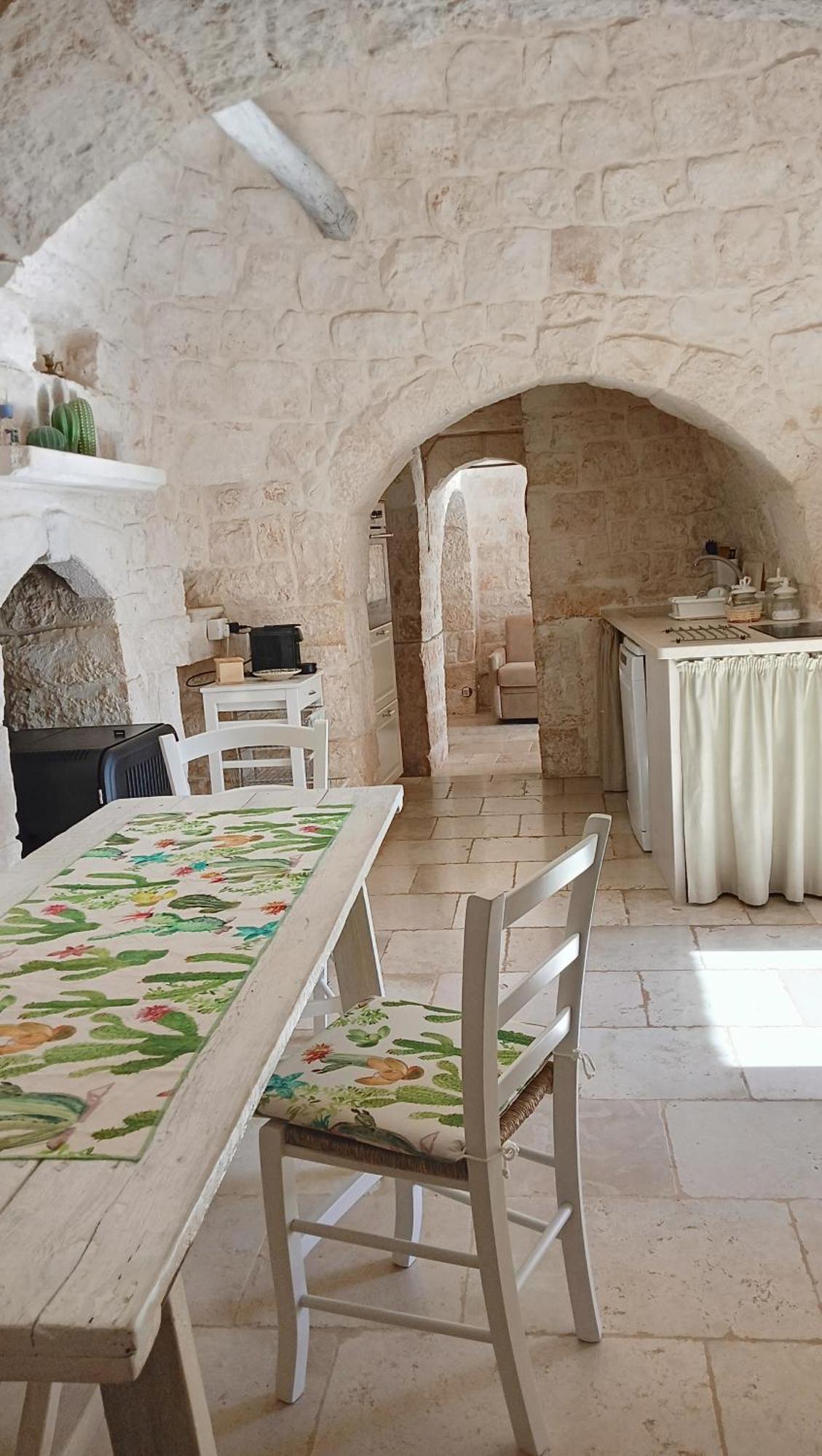 Trullo Bosco Libero Ostuni Villa Buitenkant foto