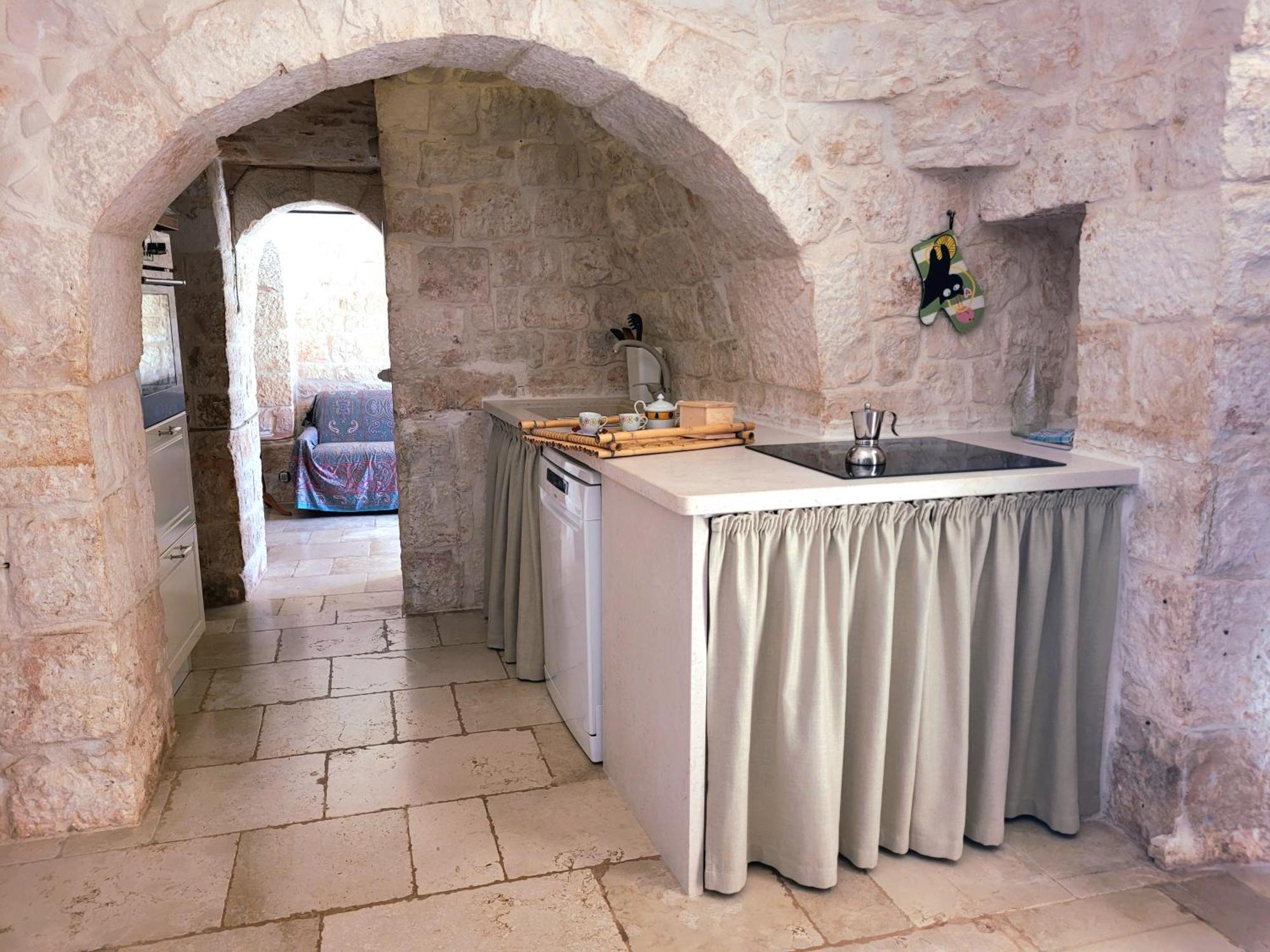 Trullo Bosco Libero Ostuni Villa Buitenkant foto